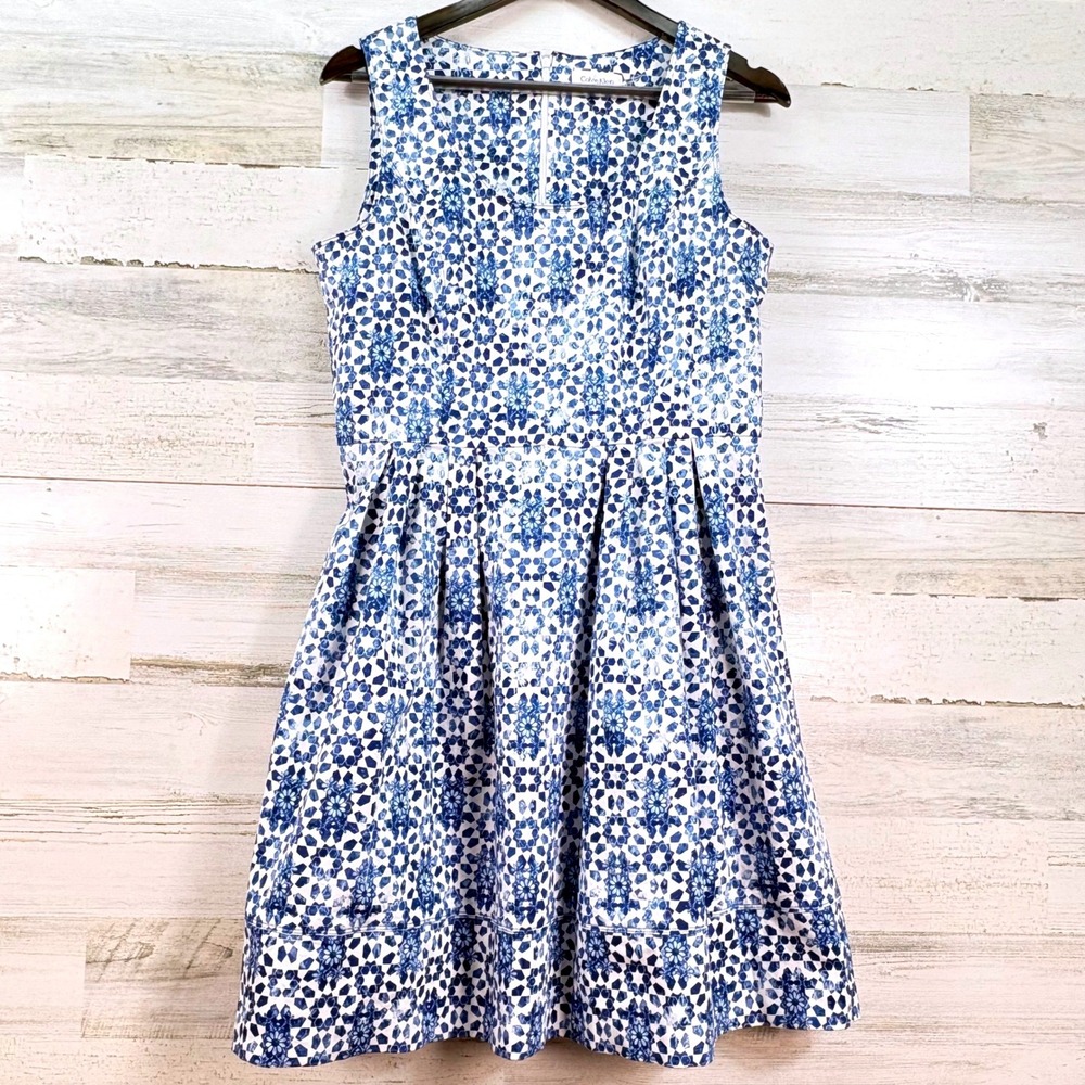 Calvin Klein Blue White Geometric Floral Tile‎ Fit Flare Dress Box Pleat Size 12